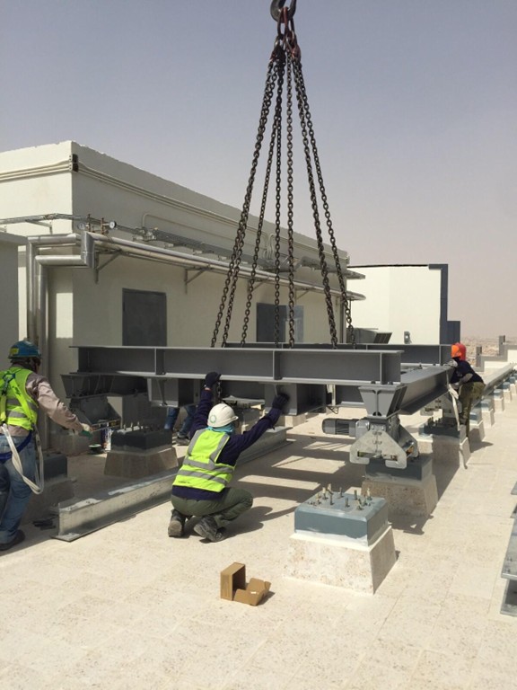 Building Maintenance Units (BMU)